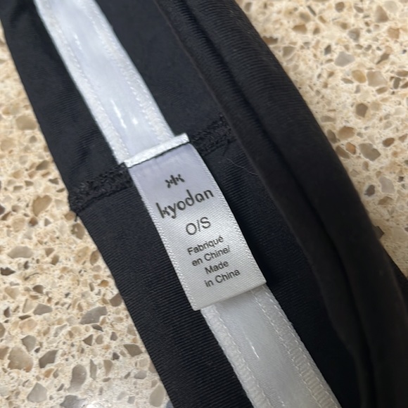 Ladies assorted hair accessories - Picture 9 of 10